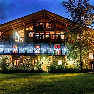 https://le-chalet-de-thalie.hotels-rhonealpes.com