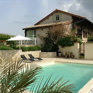 https://la-croix-de-saburin.hotels-rhonealpes.com